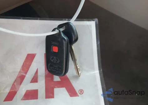 2004 Toyota Avalon Xls из США, поврежденный, VIN 4T1BF28B04U347637